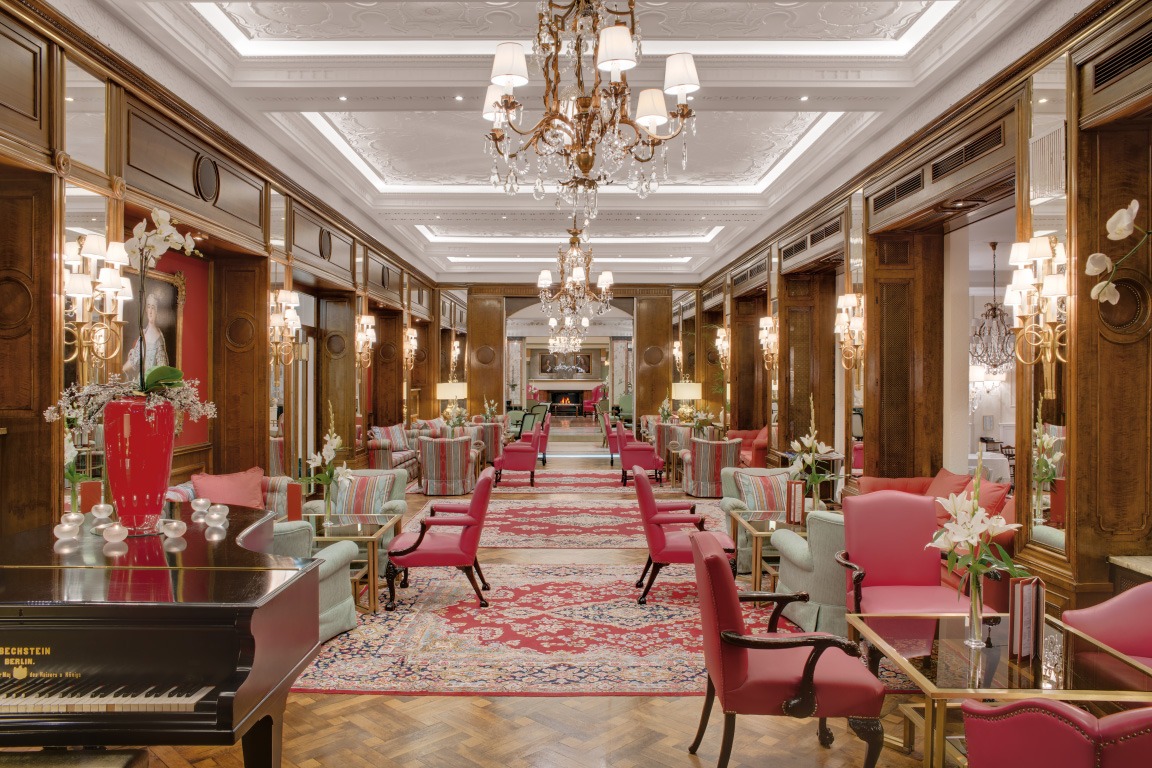 2. Hotelhalle 2. Hotelhalle